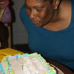 Meet your Posher, Joelle